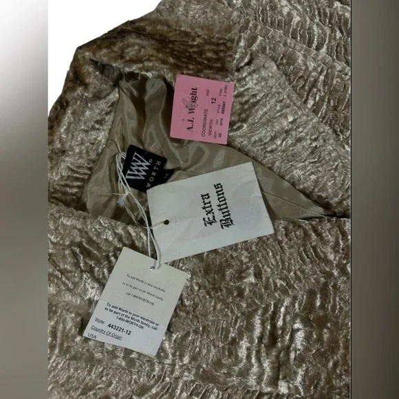Worth New York Champagne Faux Fur Textured Blazer Jacket Size 12 Made in USA - Picture 12 of 12